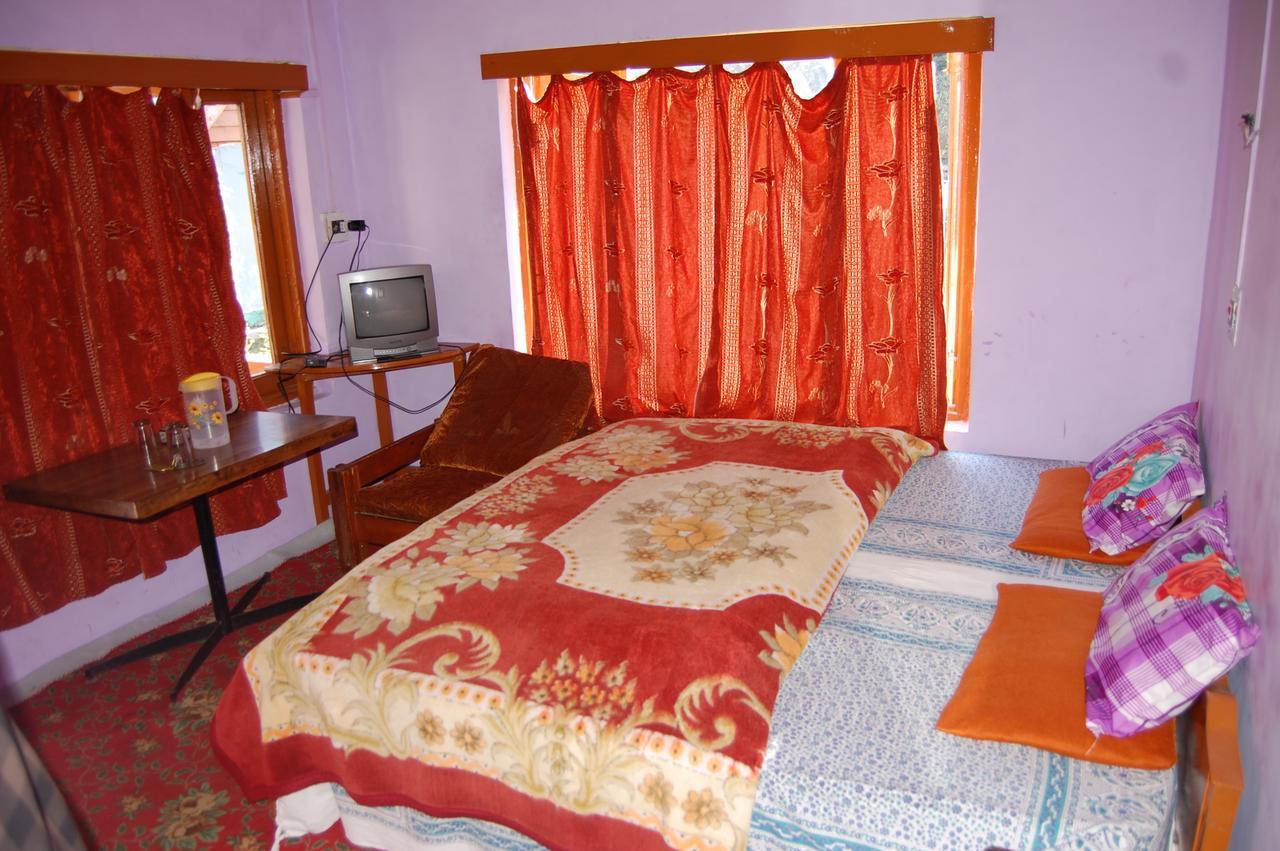 New Relax Inn, Pahalgam, 2 Km From Lidder Valley Exteriér fotografie